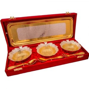 Gold & Silver Color Leaf Shaped Bowl With Tray & Spoons